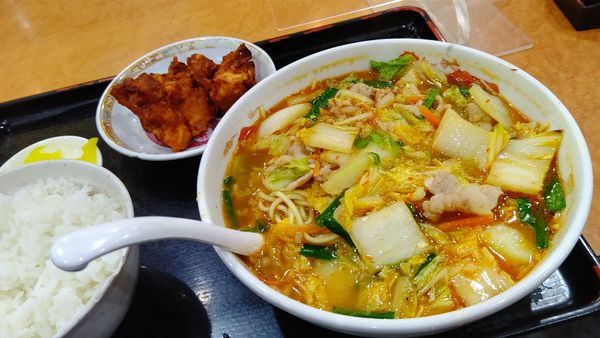 「スタミナラーメンセット小(ライス＋唐揚げ）１０８０円」@天理スタミナラーメン 本店の写真