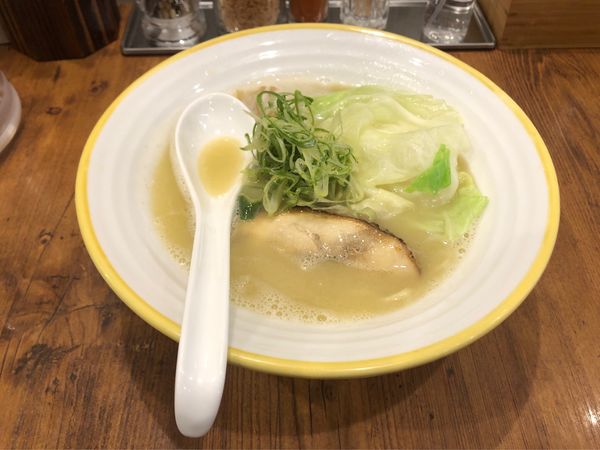 「鶏白湯そば」@麺宿 志いなの写真