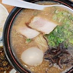 濃ゆか豚骨玉子入り＋白飯