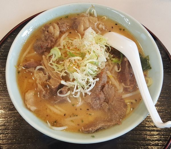 「牛スジラーメン味噌990円」@ラーメン道楽の店 あたりやの写真
