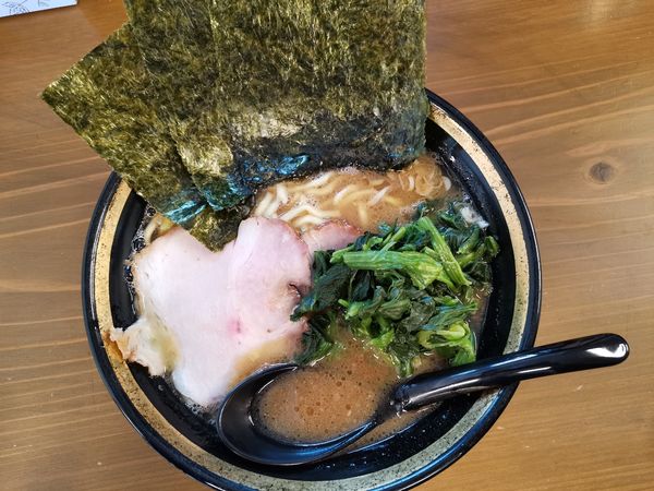 「ラーメン並」@ラーメンとむのの写真