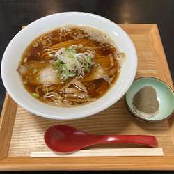 煮干し中華そば（730円）