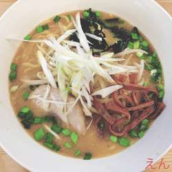 白湯味噌ラーメン（760円）