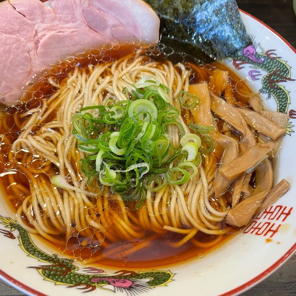 「鶏しょうゆラーメン 850円」@燵家製麺の写真