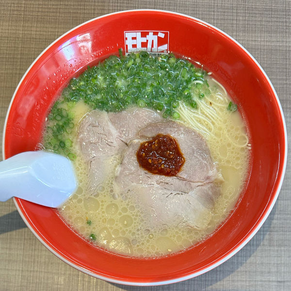 「極上豚骨モヒカンらーめん」@モヒカンらーめん 南越谷店の写真