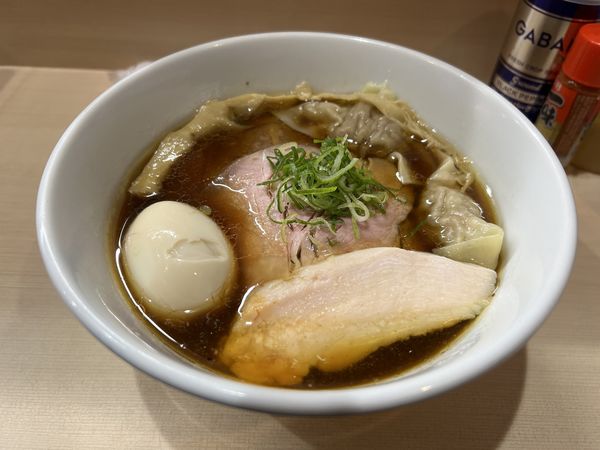 「特製中華そば」@手揉み中華そば 中村の写真