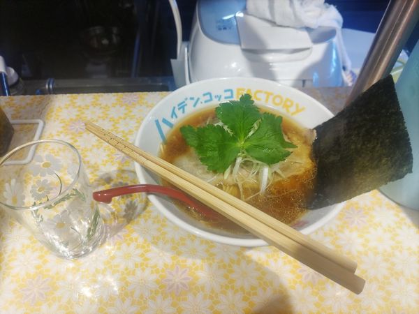 「刹那い地豚中華そば」@ハイデン.コッコFACTORY 刹那の写真