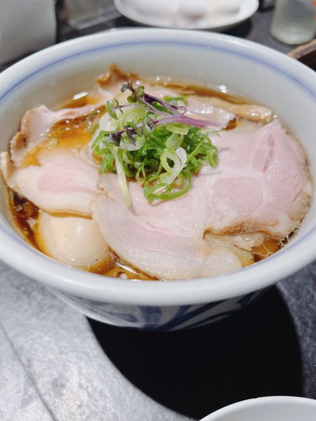 「SUPREME太麺+黒毛和牛せいろ蒸しご飯」@駄目な隣人 新宿店の写真