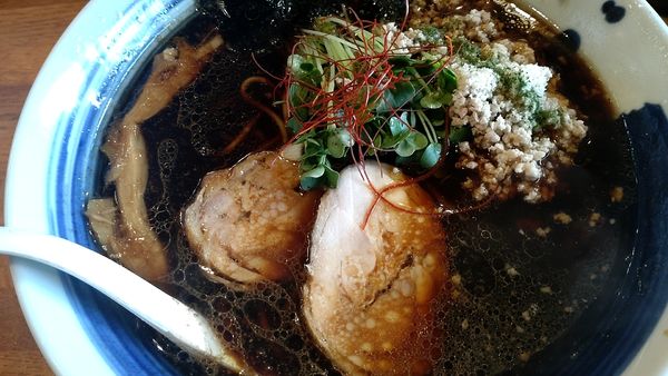 「黒鶏そば（850円税込）」@麺屋 鶏口の写真