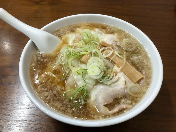 「ワンタンメン」@満天らーめんの写真