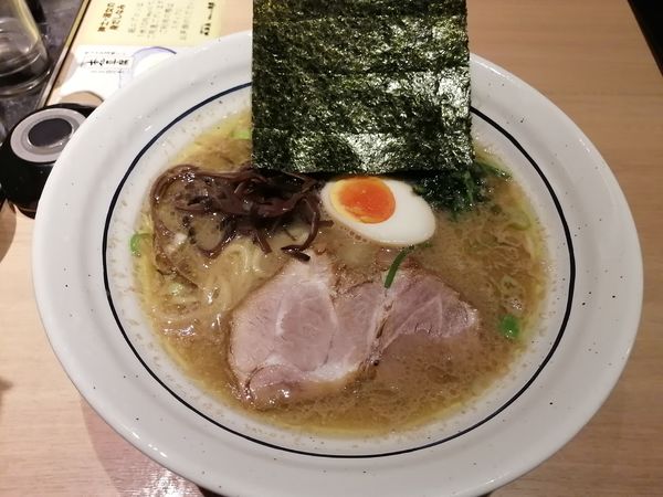 「ラーメン　　豚骨ゆず塩　　780円」@横濱家 センター北店の写真