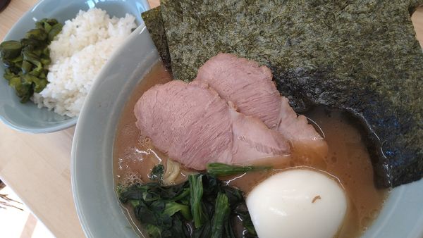 「のりらーめん、無料ライス✕2」@えんふく家の写真