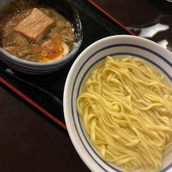 つけ麺(大葉とみょうが入り)あつもり
