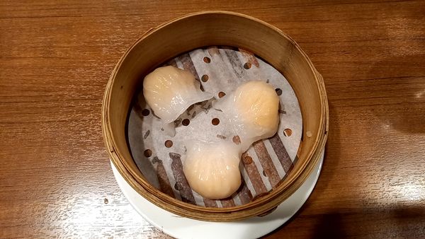 「ぷりぷりエビの蒸し餃子」@中国料理 桃仙閣の写真