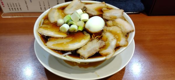 「特盛ﾁｬｰｼｭｰ中華そば」@濃厚中華そば 佐とうの写真