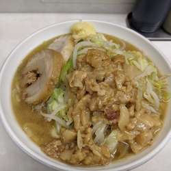 ラーメン（野菜少なめ、ニンニクちょっと、アブラ、からめ）