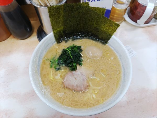 「ラーメン+味玉」@川崎家の写真
