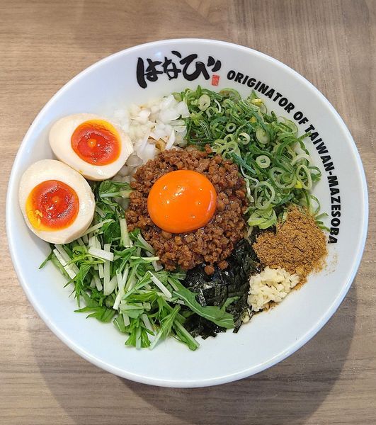 「カレー台湾まぜそば 0円＋味玉 150円」@台湾まぜそば はなび 東海荒尾店の写真