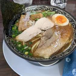 こってり醤油+玉子ハーフ