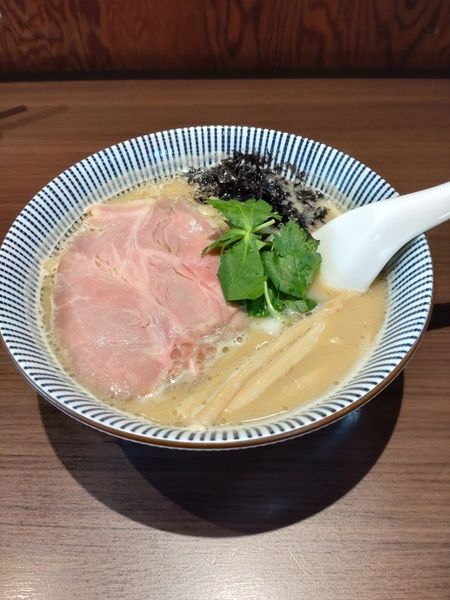 「限定　濃厚牡蠣そば　大盛」@寿製麺よしかわ 坂戸店の写真