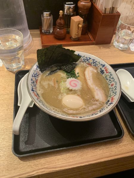 「特製濃厚中華そば」@中華そば 勝本の写真