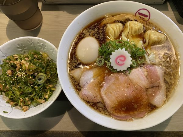 「特中華そば　大　葱めし」@横浜中華そば 維新商店の写真