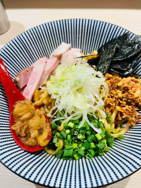 「みたらし醤油の油そば」@長男、もんたいちおの写真