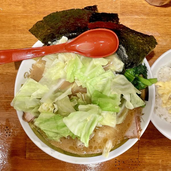 「チャーシューメン ＋ キャベツ ＋ 無料ライス」@麺家 龍～Ryo～の写真