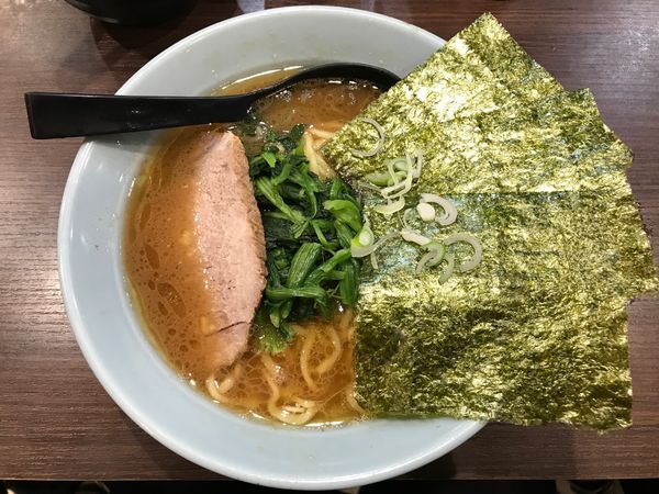 「ラーメン　850円」@横浜家系らーめん侍 渋谷本店の写真