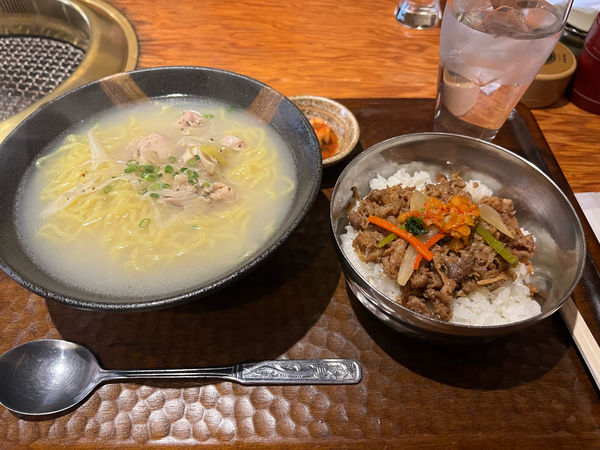 「参鶏湯ラーメン　小丼　1,000円」@喜福世の写真