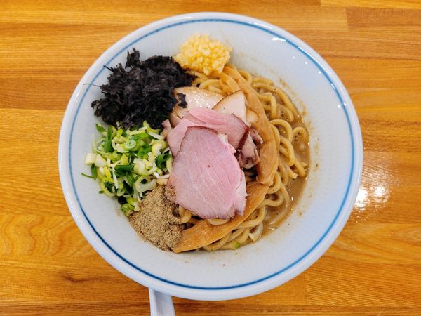 「魚介まぜそば  煮干し」@麺彩 こはねの写真