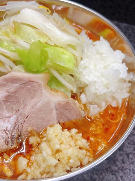 「らーめん紅(旨辛)+兄貴の気まぐれ」@らーめん 汁なし 兄貴んちの写真