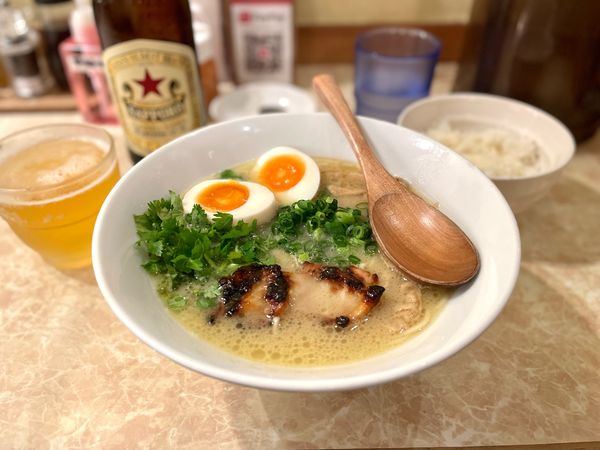 「ラーメン とろり/塩玉子つき¥980 パクチー¥150」@鶏ポタラーメン THANK 大門店の写真