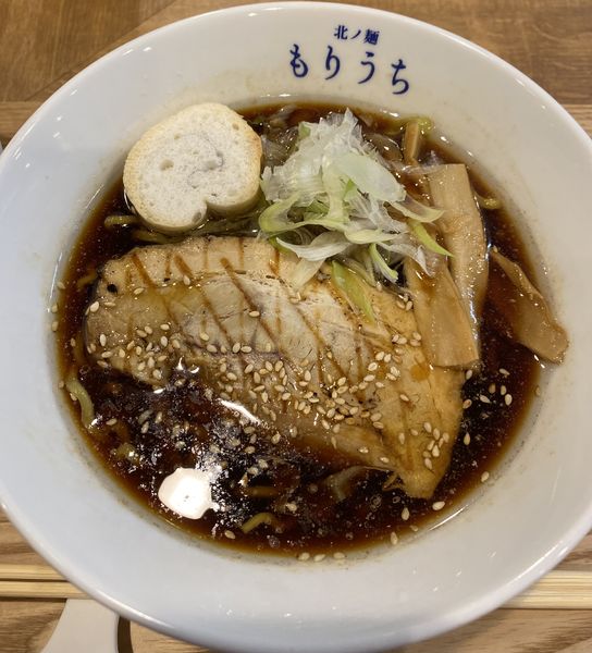 「黒しょうゆらーめん　８８０円」@北ノ麺 もりうちの写真
