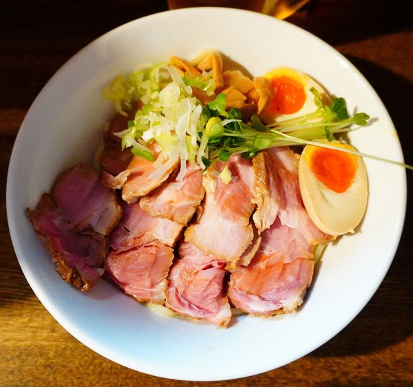 「油そば＋ちょっと肉増し＋味玉＋生玉子＋YEBISU生」@燦燦斗の写真