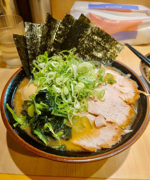 「特製ラーメン」@輝道家直系 皇綱家の写真