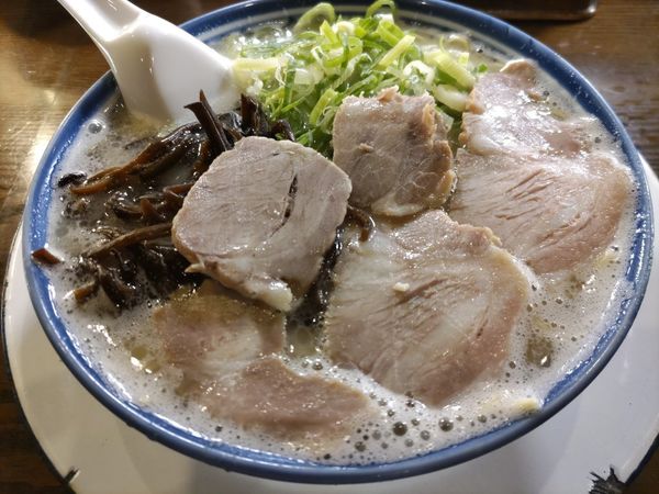 「らーめん」@博多ラーメン しばらく 日本橋店の写真