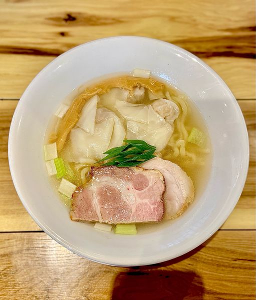 「ワンタン中華蕎麦【塩】」@土浦麺処 龍乃舞の写真