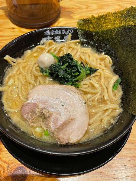 「プレミアム醤油ラーメン」@横浜家系ラーメン 喜夢家の写真
