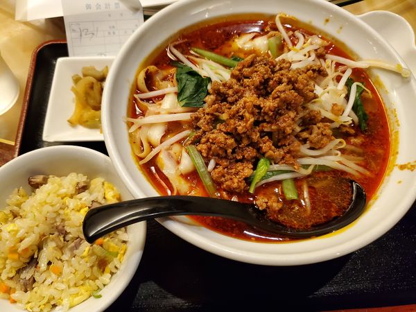 「麻辣刀削麺」@刀削麺房 回味 日本橋店の写真