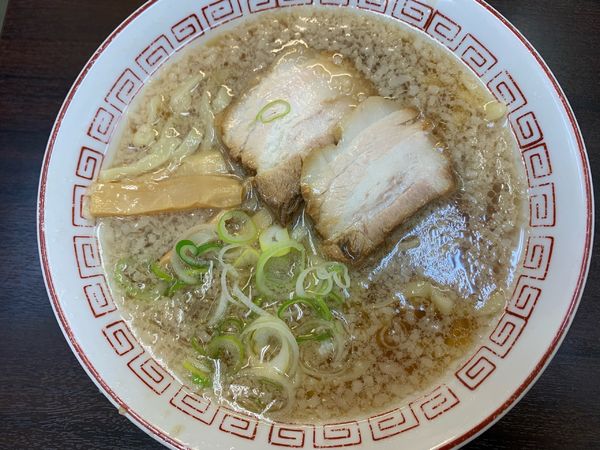 「背脂醤油ラーメン　平打太麺」@喜多方食堂 浅草本店の写真