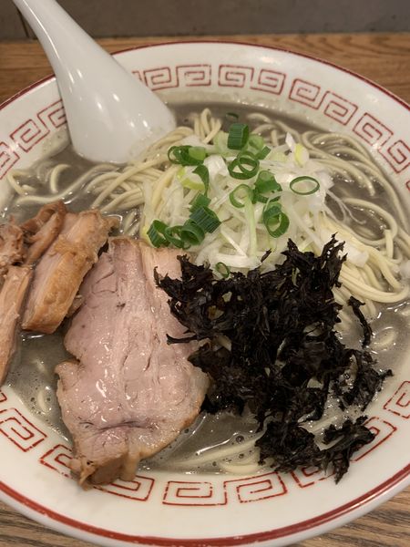 「極濃厚煮干しそば」@煮干中華そば専門 煮干丸の写真