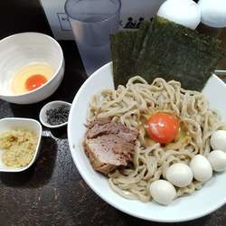 TKM(温)塩昆布豚1枚海苔5枚うずら生卵生姜