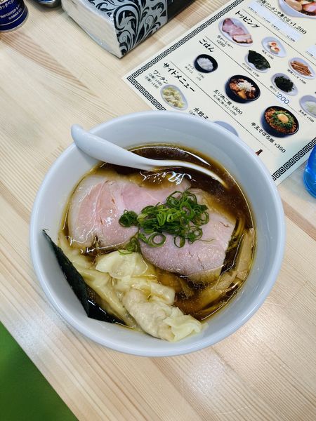 「ワンタン中華そば」@中華そば いしずゑの写真