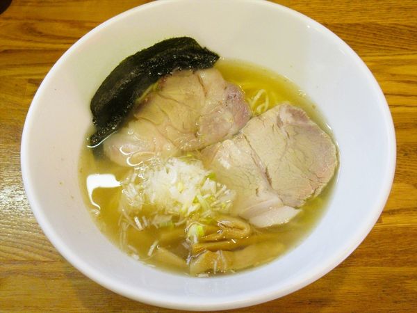 「塩ラーメン（700円）」@Pied de Cochonの写真