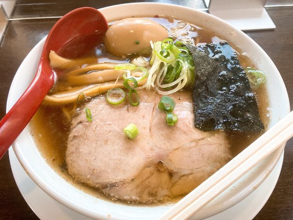 「味玉中華鶏そば」@麺奏 神楽の写真