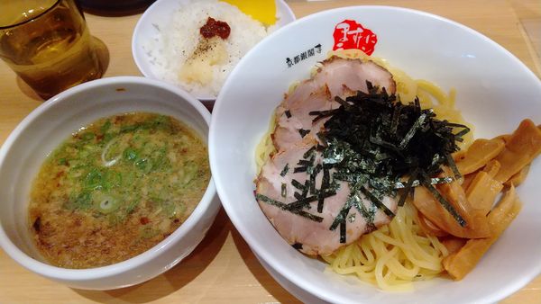 「つけそば・並+サービスライス・半(¥850)」@京都銀閣寺 ますたにラーメン 室町店の写真