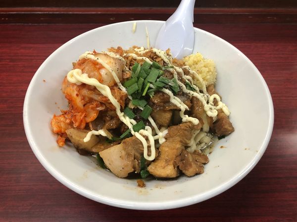 「汁なし」@元祖スタミナ満点らーめん すず鬼の写真