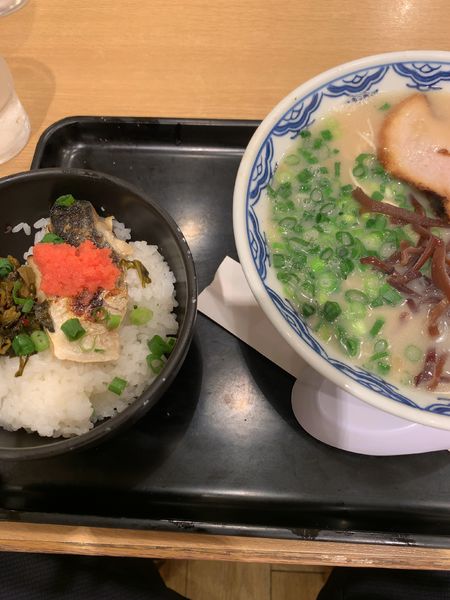 「焼きサバ明太ごはんセット（920円）」@由丸 大手町店の写真