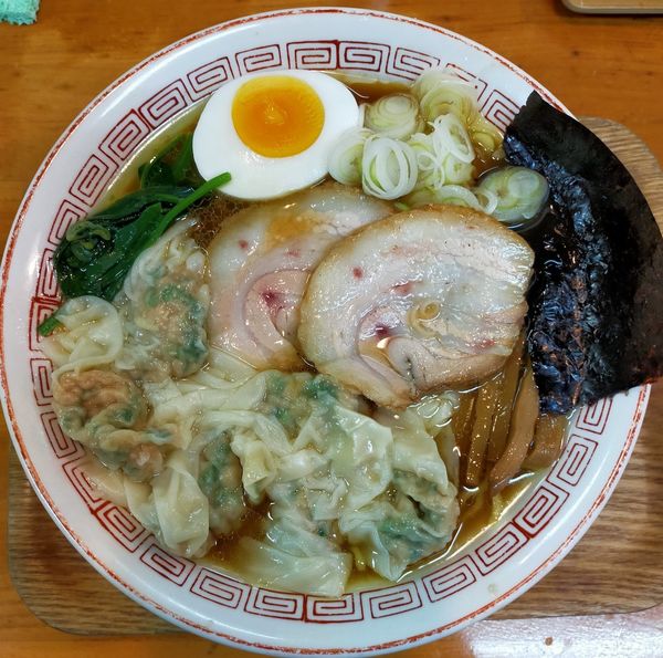 「ワンタン麺　850円」@ラーメンハウスSADAの写真